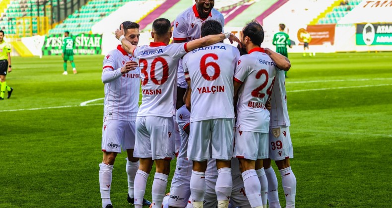 Yılport Samsunspor 3 puanla dönüyor