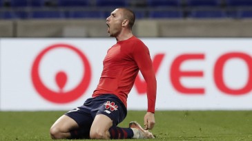 Burak Yılmaz, Lille’yi Fransa şampiyonu yaptı
