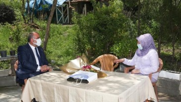 Başkan Sandıkçı’dan şehit annesine anlamlı ziyaret