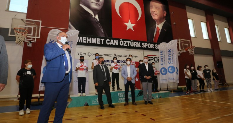 CANİK’TE SPOR HAYAT BOYU DEVAM EDİYOR