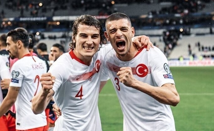 A Milli Takım gruptan nasıl çıkar! Madde medde çıkarttık