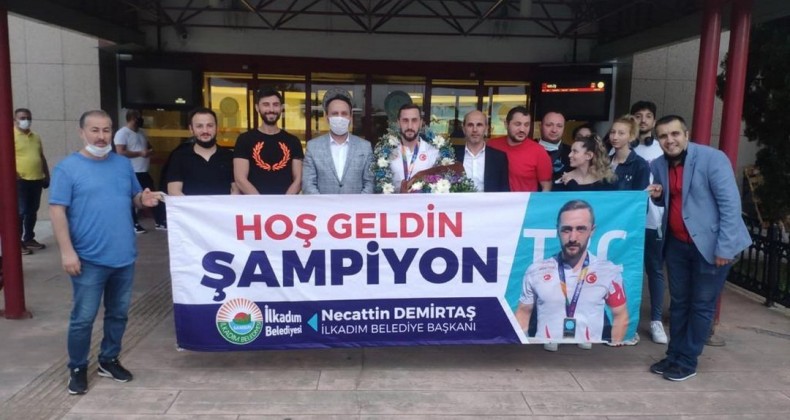 Şampiyon Kick Boksçu Samsun’da