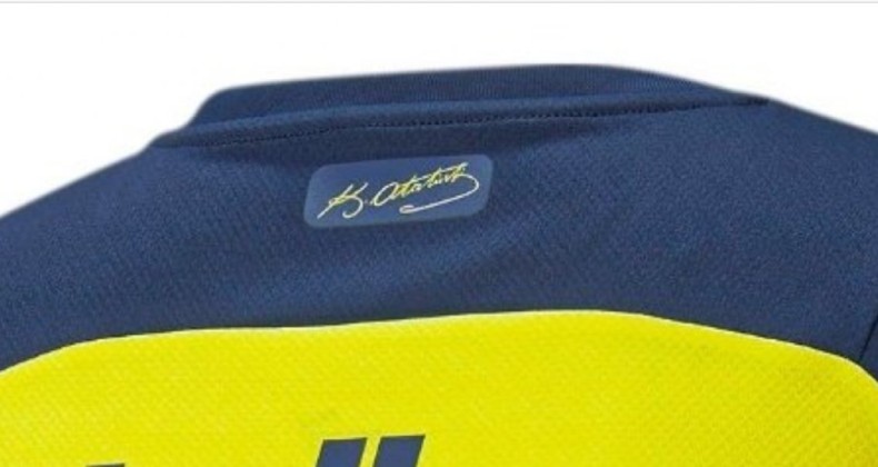 Fenerbahçe yeni sezona Atatürk İmzalı formalar ile çıkacak