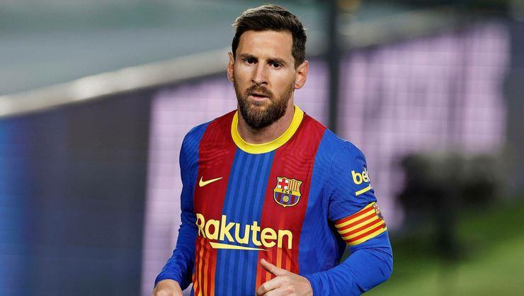 Barcelona’dan ayrılan Messi Paris yolcusu