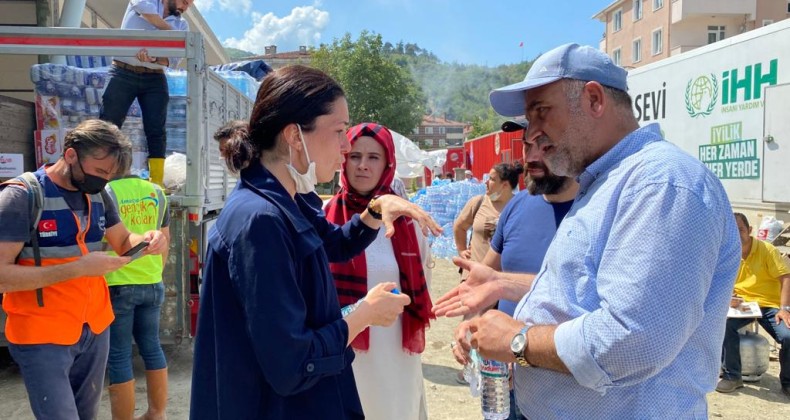 Başkan Sandıkçı afet bölgesinde