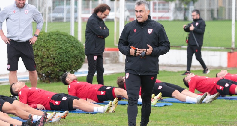 Altıparmak: Ümraniye maçını rahat geçeceğiz!