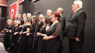 İLKADIM BELEDİYESİ TSM KOROSU’NDAN MUHTEŞEM CUMHURİYET KONSERİ