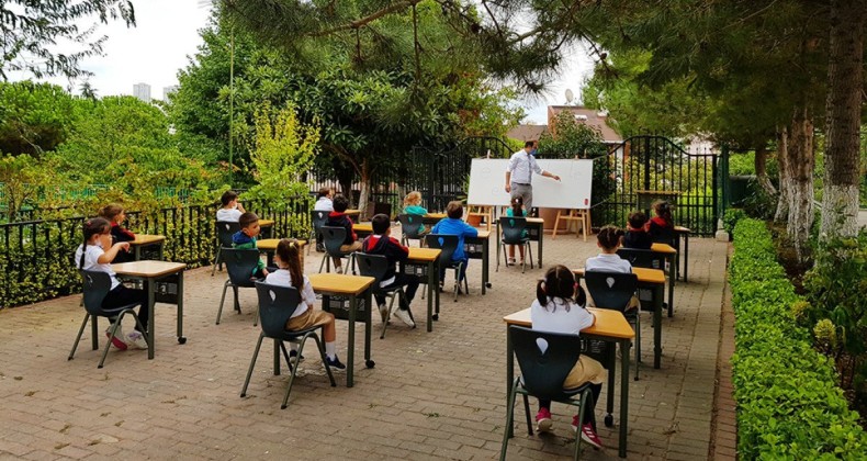 TEK’te 5. Sınıflar Haftada 28 Saat Yabancı Dil Eğitimi Alıyor