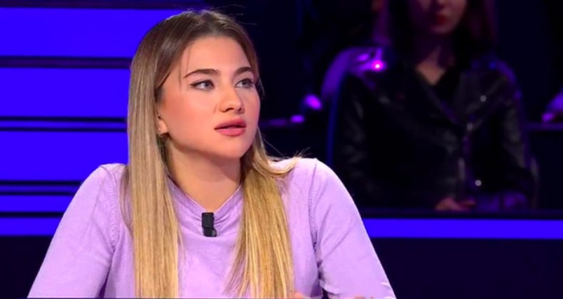 Dünya üçüncülüğü bulunan yarışmacı, üçüncü soruda yarışmaya veda etti