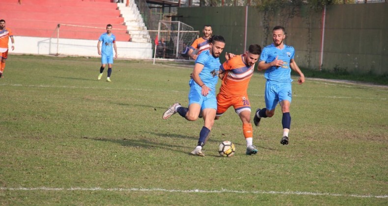 Karasamsunspor: 1 Atakum Belediyespor: 2