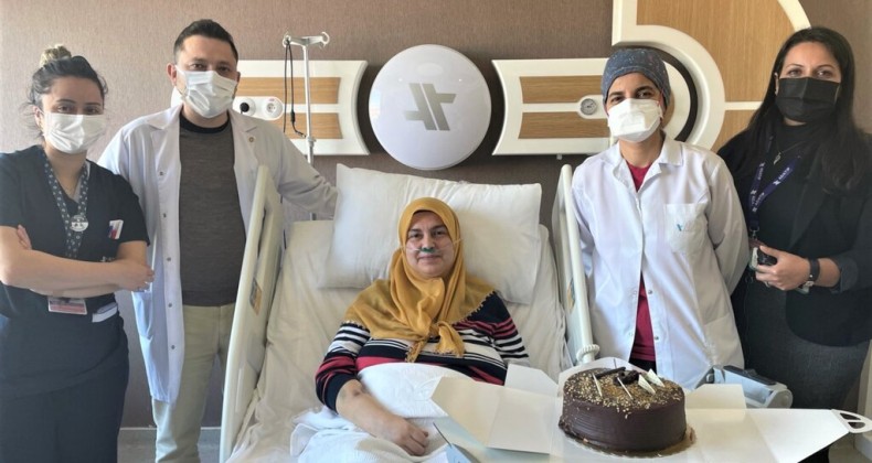 40 GÜN SÜREN YAŞAM MÜCADELESİNİ, 50. YAŞ GÜNÜNDE KAZANDI