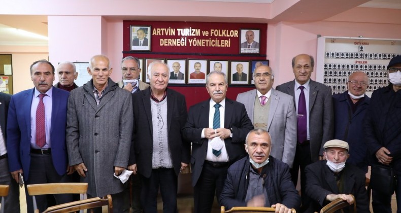 Hemşehri dernekleri şehrimizin kültürel zenginliğidir