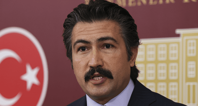 Cahit Özkan: ‘Japonya 114 Yen Olan Dolar Kurunu Göstererek Kendi Ekonomisini Değerlendiriyor mu?’