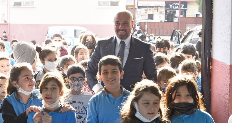 Kütüphanesiz okul kalmayacak