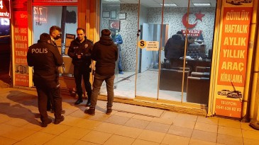 Samsunlu genç kaza ile kendini vurdu