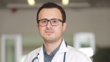 Uzmanından sömestr tatili öncesi uyarı:’’Kalabalık ortamlara girmeyin’’