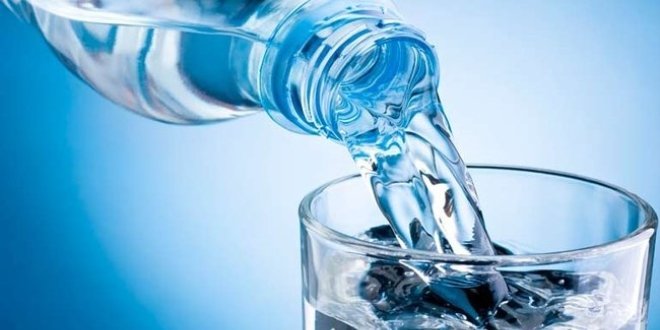Yeterince su içmediğinizi gösteren 10 işaret