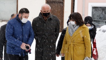 Yılmaz, Ladik’te konuştu: Tüm imkanlarımız ile sahadayız