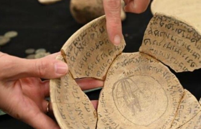Arkeologlar bin 500 yıllık kasenin mesajını şaşkınlıkla okudu: İblis’i böyle yenersiniz