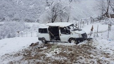 Samsun’daki kaza ikizleri ayırdı