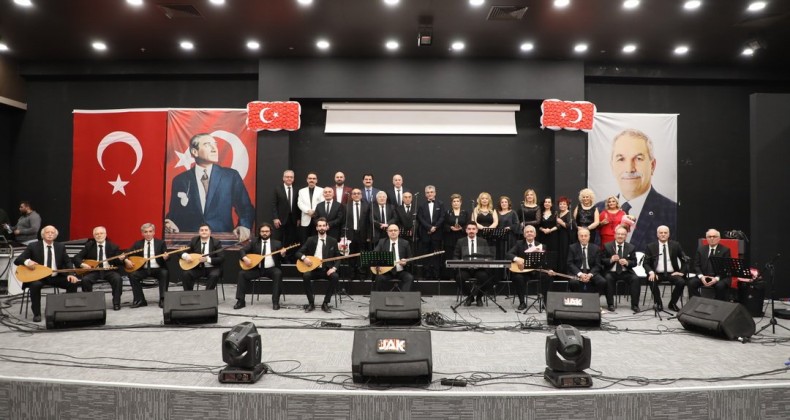 3 Saatlik muhteşem Konser ayakta alkışlandı