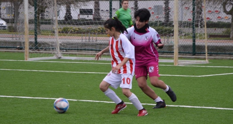 Havzalı kızların futbol aşkı