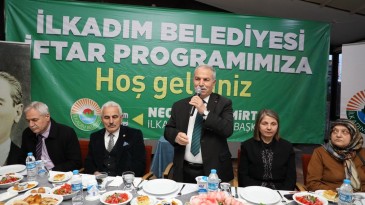 Başkan Demirtaş, Muhtarlar ile iftarda buluştu