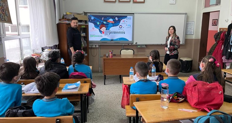 Öğrencilerin Hayallerindeki Hikayeler Yazıya Dönüşüyor