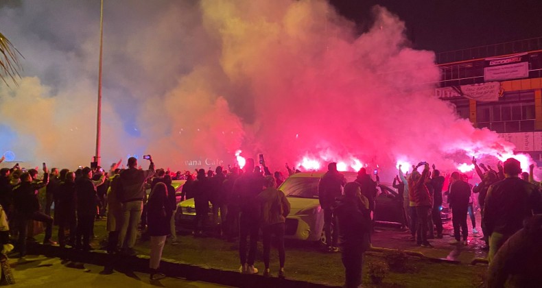 Samsun’da Trabzonspor taraftarlarının şampiyonluk kutlamasında gerginlik yaşandı