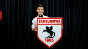 Samsunsporlu 11 yaşındaki Piyanist konser verecek