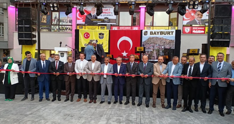 Osman Kaymak: “Bizler Samsunda yaşayan Bayburt kökenli Samsunlularız”