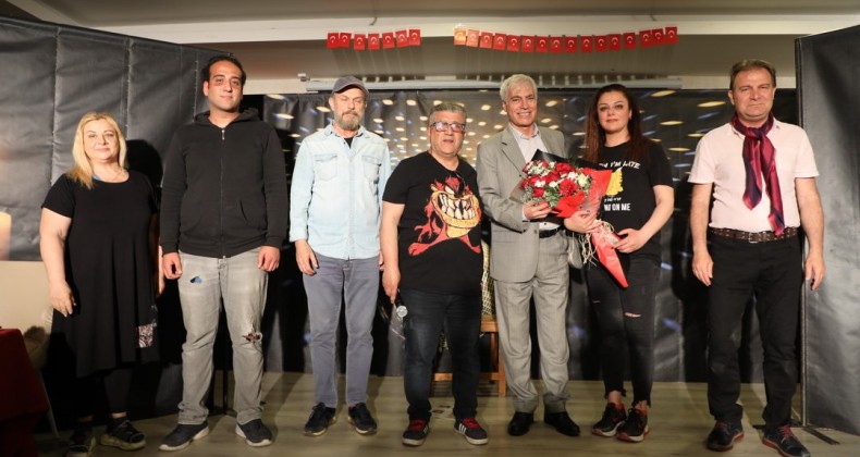 Uyuşturucusunun zararları tiyatro gösterisi ile anlatıldı