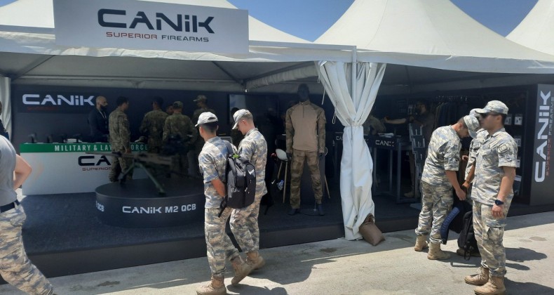 CANiK yerli ve milli uçaksavarı ile EFES’te ilgi odağı oldu