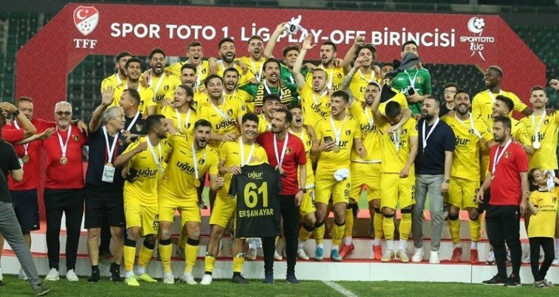 Korkmaz: Bu sezon en göze hoş gelen futbolu oynadık