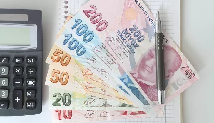 Promosyon ateşi sönmüyor! Emekliler dikkat: 10 bin liraya kadar çıktı bankalar teker teker açıkladı