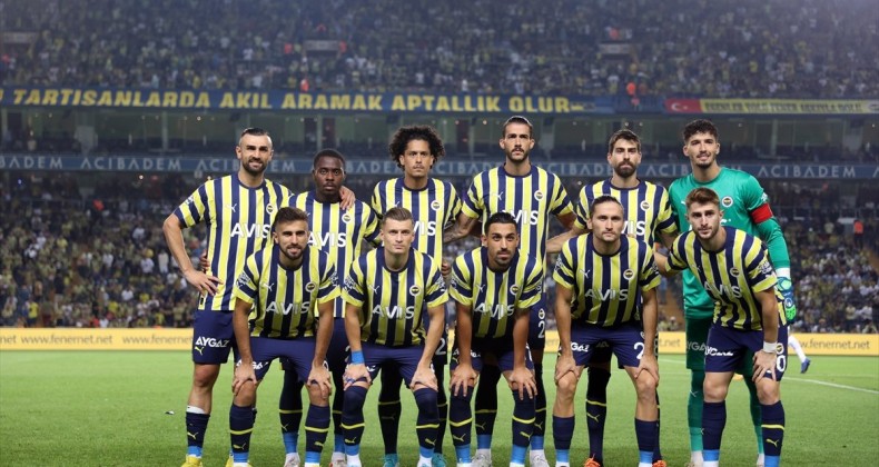 Fenerbahçe UEFA Avrupa Ligi’nde gruplara kaldı