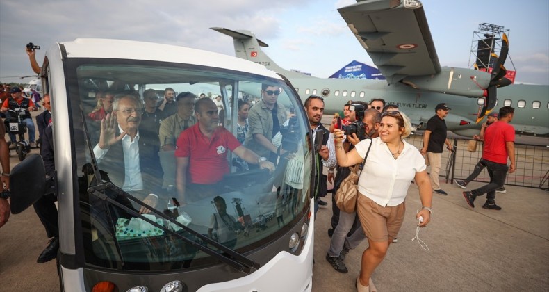 CHP Lideri Kılıçdaroğlu TEKNOFEST’i ziyaret etti