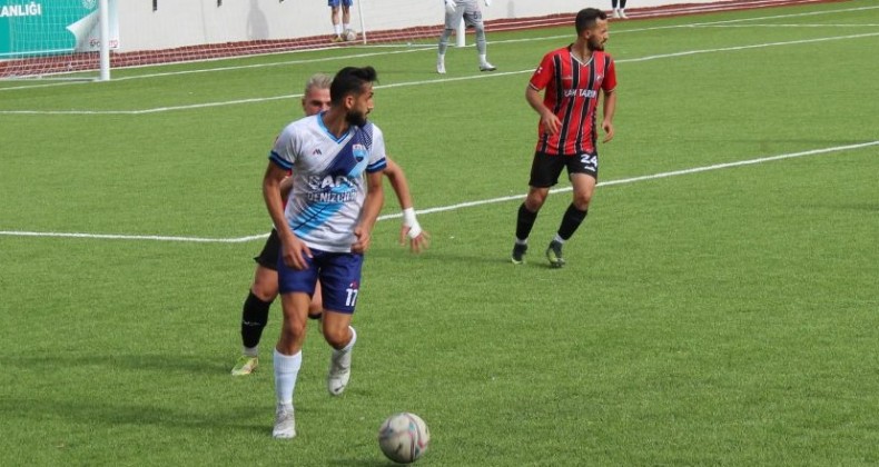 Karasamsunspor’dan Mesutcan rekor transfer ücretiyle Muşspor’da