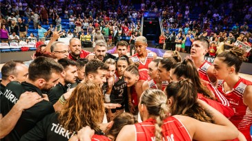 Filenin Sultanları Çin’i 3-1 yenerek dünya şampiyonu oldu