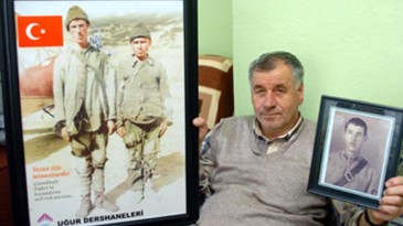 Fotoğraftaki askerin oğlu konuştu. İşte fotoğraftaki gerçek!