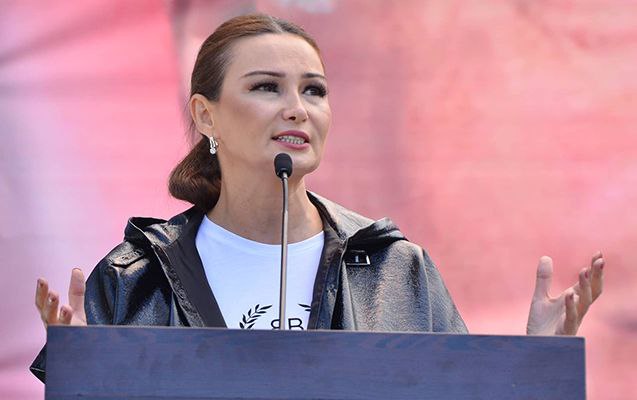 Türk Dünyası yasta! Ganire Paşayeva hayatını kaybetti
