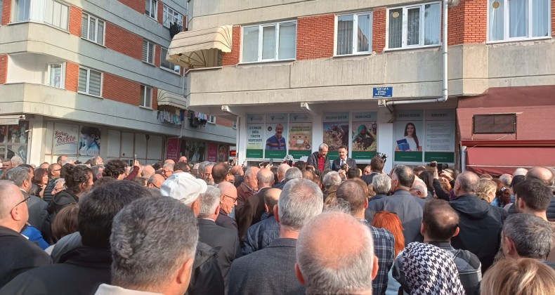 Komünist Başkandan Samsun’da miting gibi açılış!