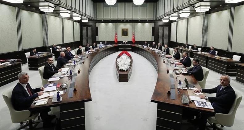Yeni yılın ilk toplantısı! Kabine emekli aylığı düzenlemesiyle toplanıyor