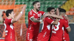 Samsunspor’dan Galatasaray maçına ilişkin açıklama: Çamur at, izi kalsın