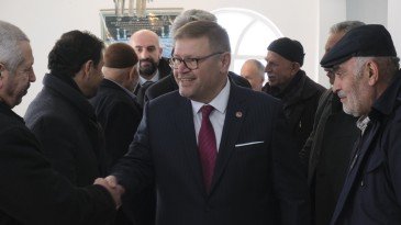 Adem Güney: “Rüşveti, kayıp kaçağı engellerseniz kaynak var”