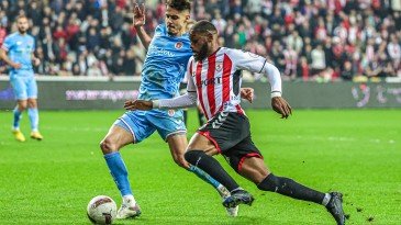 Samsunspor, Antalyaspor’a acımadı:2-0
