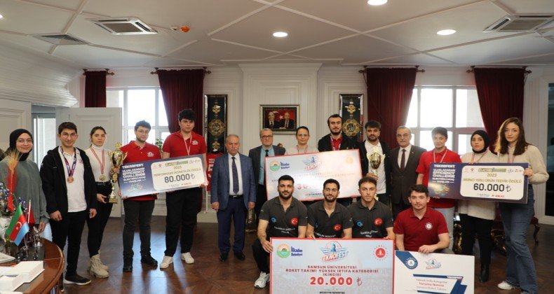 Başkan Demirtaş, Teknofest’te derece yapan takımları ödüllendirdi