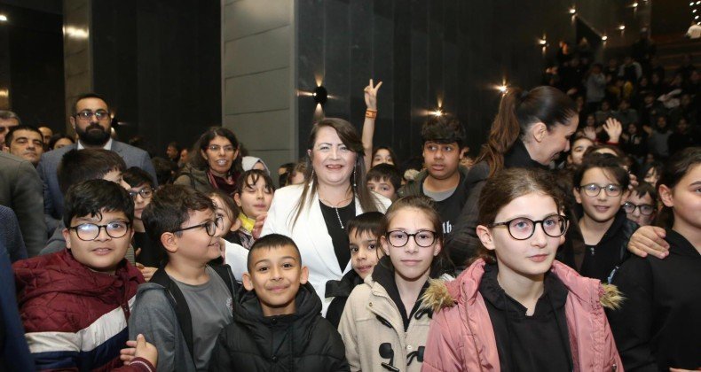 Özlem Maraş: “Çocuklarımız için pozitif ayrımcılık yapacağız”