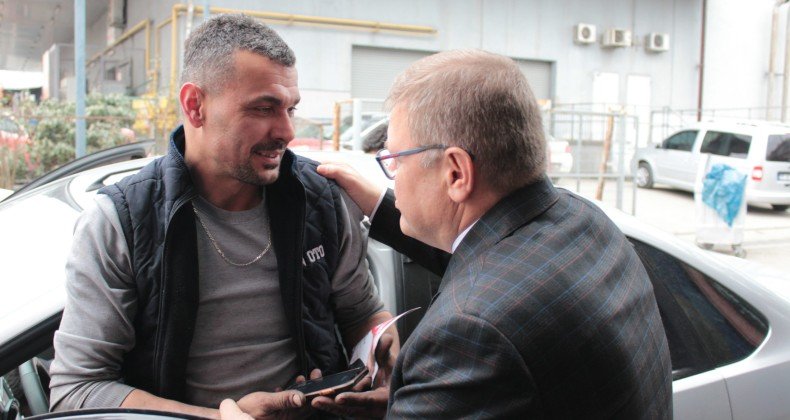 Adem Güney: “Vatandaştan kopuk yaşayan başkan sorunları bilemez”