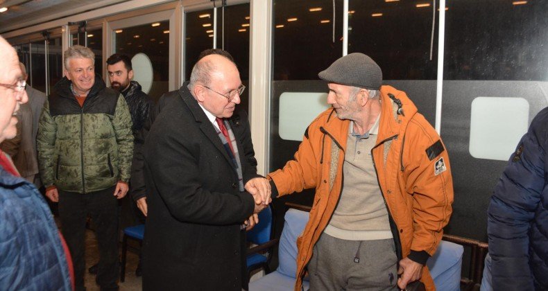 CHP’li Şenel’den dernek binası sözü: İlkadım’dan Atakum’a gitmek zorunda kalmayacaksınız
